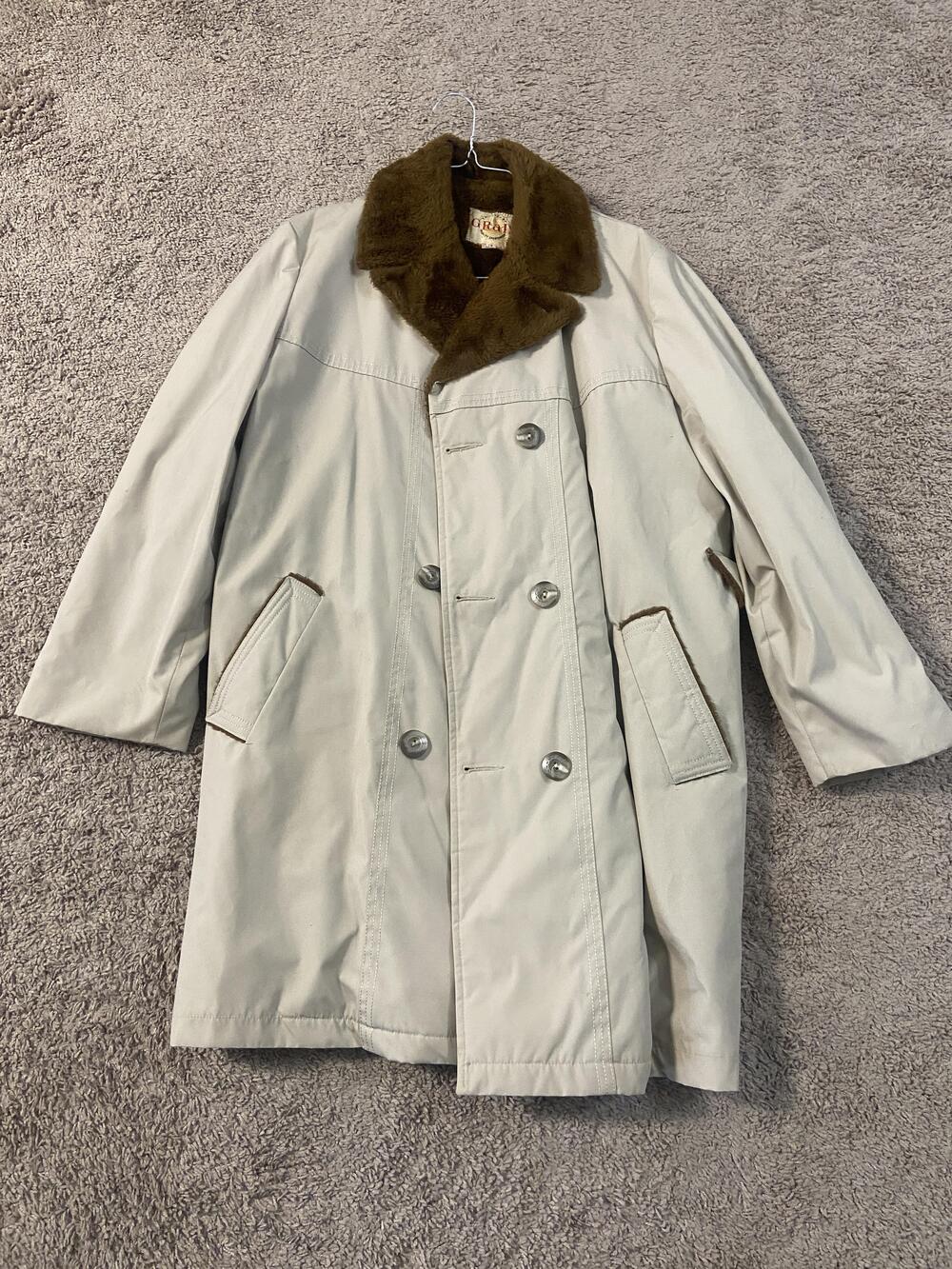 Vintage Grais Jacket Mens 44 Beige NFL Football Linebacker Borg Fabric USA Coat